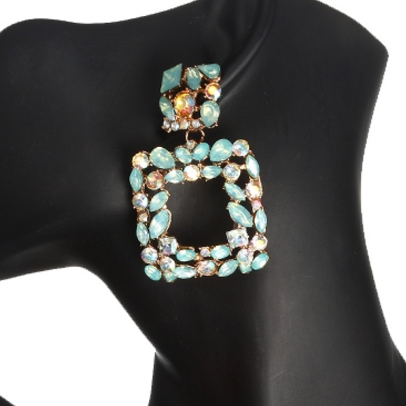 Square rhinestone earrings - Picture 1 of 2